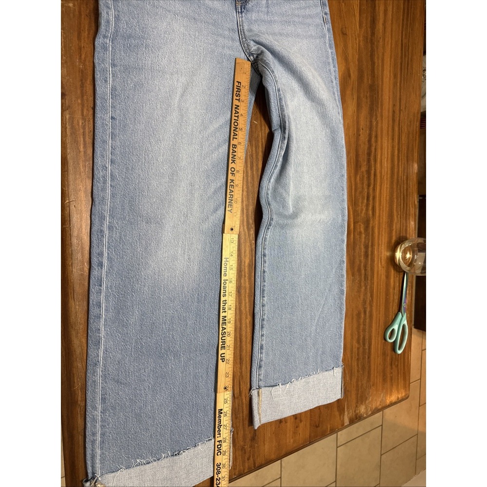 Ann Taylor LOFT The Wide Leg High Waist Jeans Size 2 Wide Leg Raw Cuff - Picture 8 of 9